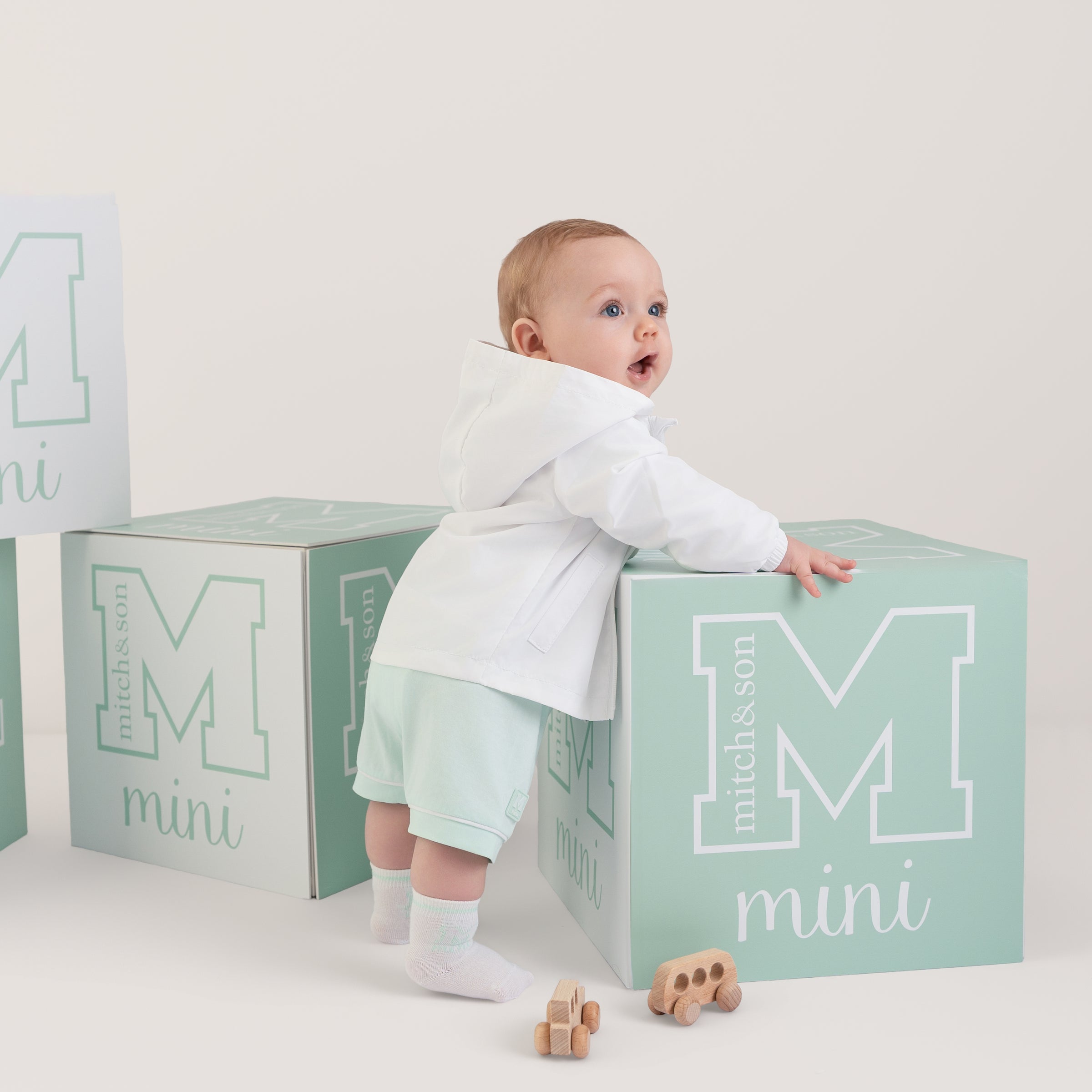 PREORDER SS26 Mitch & Son Mini NOAH White & Green Piping Hooded Jacket