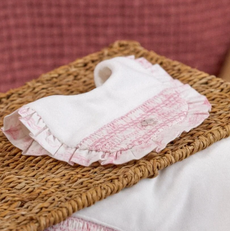 AW25 Deolinda Pink & White Patterned Bib