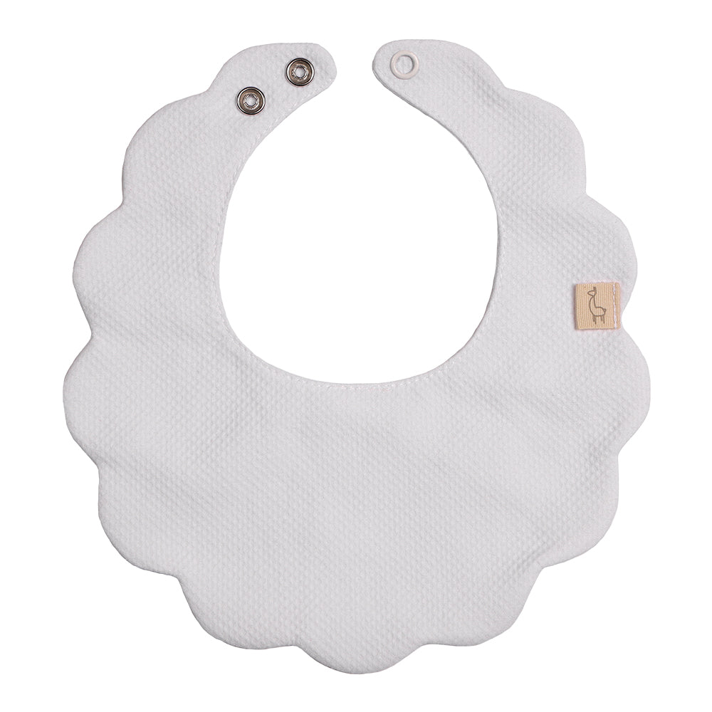 Baby Gi White Scallop Bib